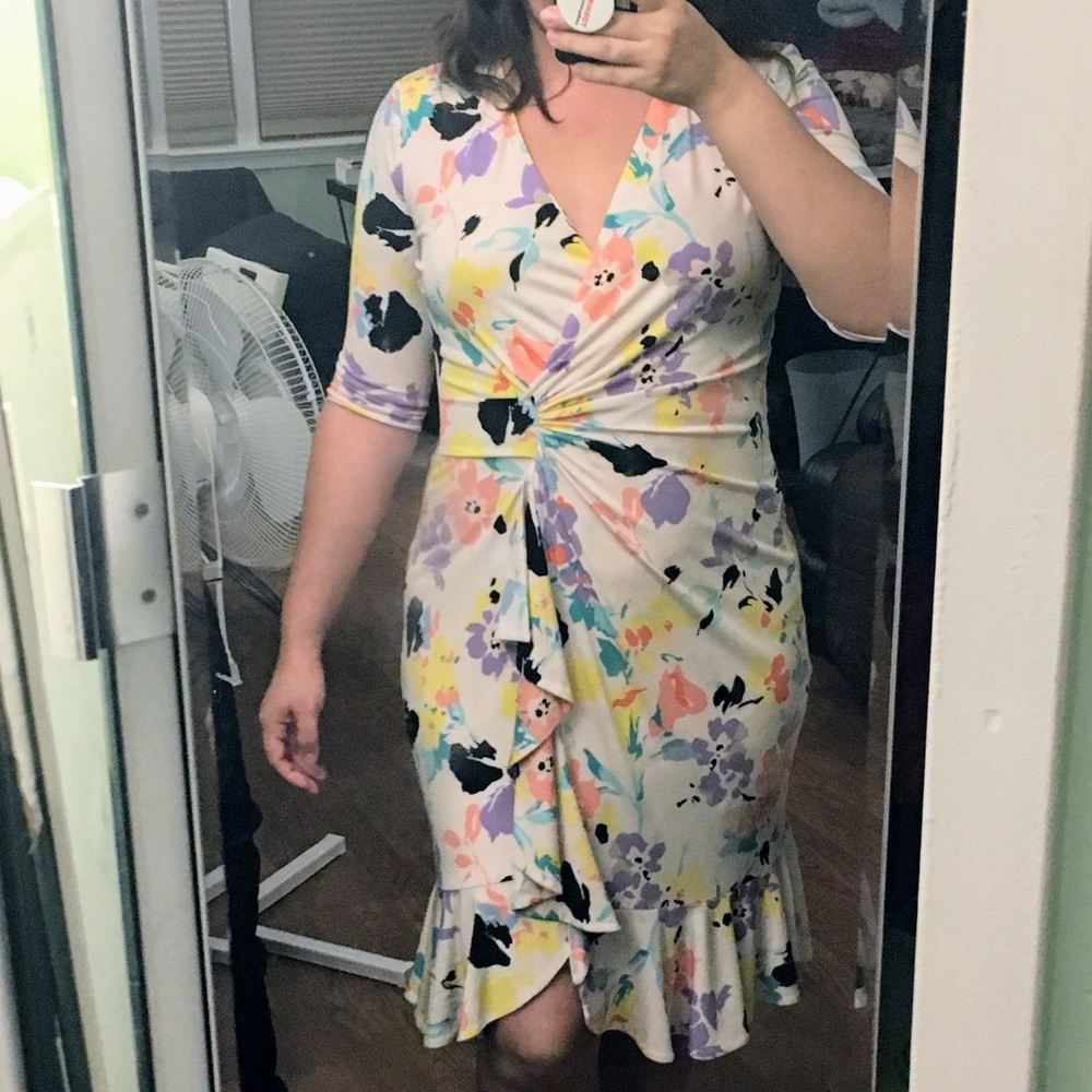 Calvin Klein dress - Picture 2 of 4